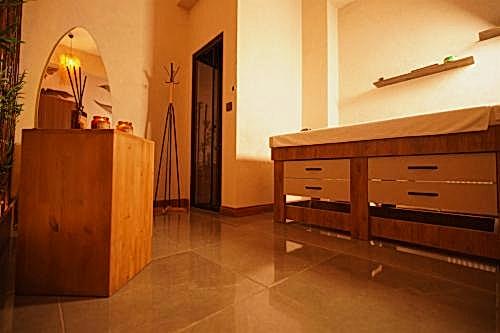 lamoree spa masaj salonu